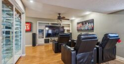 132 The Woodlands Drive, Gladstone, MO 64119