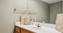 132 The Woodlands Drive, Gladstone, MO 64119
