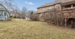 132 The Woodlands Drive, Gladstone, MO 64119