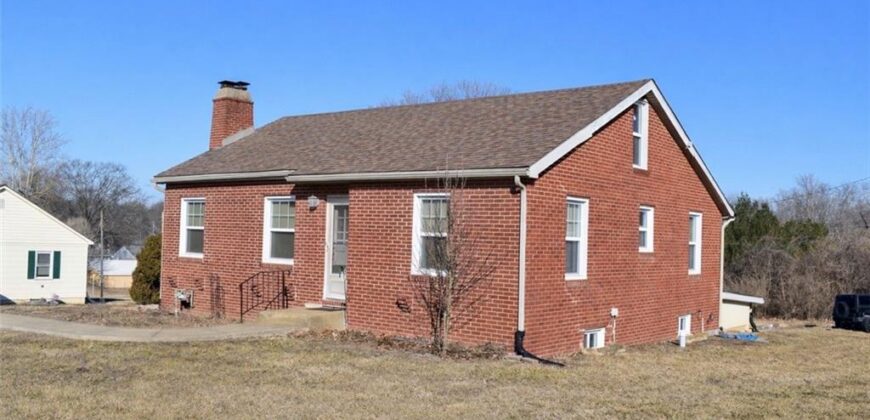 1114 W Liberty Drive, Liberty, MO 64068