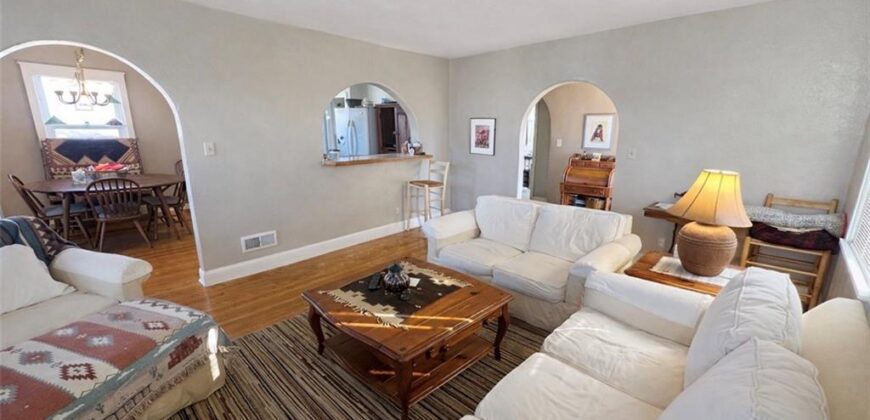 1114 W Liberty Drive, Liberty, MO 64068