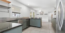 1038 N Woodland Court, Kansas City, MO 64118