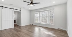 1038 N Woodland Court, Kansas City, MO 64118