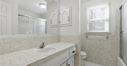 1038 N Woodland Court, Kansas City, MO 64118