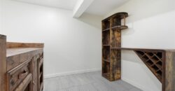 1038 N Woodland Court, Kansas City, MO 64118