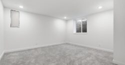 1038 N Woodland Court, Kansas City, MO 64118