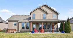 17802 Greyhawke Ridge, Smithville, MO 64089