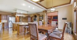 71 The Woodlands Drive, Gladstone, MO 64119