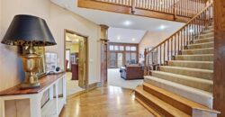 71 The Woodlands Drive, Gladstone, MO 64119