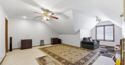 71 The Woodlands Drive, Gladstone, MO 64119