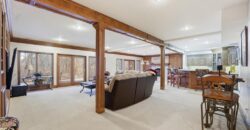 71 The Woodlands Drive, Gladstone, MO 64119