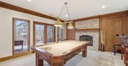 71 The Woodlands Drive, Gladstone, MO 64119