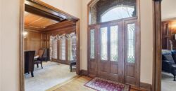 71 The Woodlands Drive, Gladstone, MO 64119