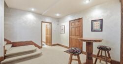 71 The Woodlands Drive, Gladstone, MO 64119