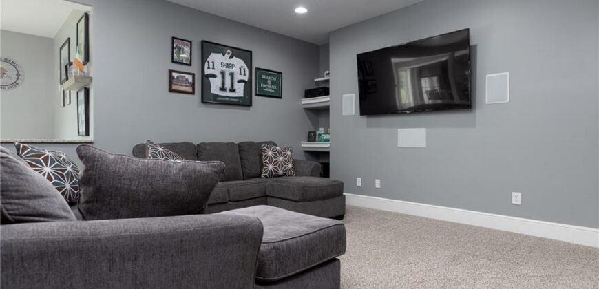 13017 Kelli Drive, Kearney, MO 64060