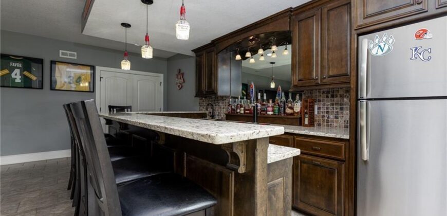 13017 Kelli Drive, Kearney, MO 64060