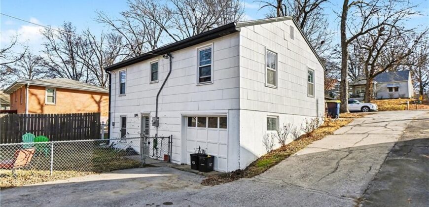 3936 N Spruce Avenue, Kansas City, MO 64117