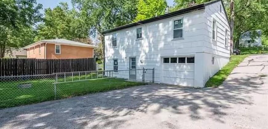 3936 N Spruce Avenue, Kansas City, MO 64117