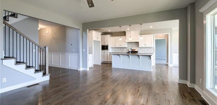 13630 Clover Court, Kearney, MO 64060
