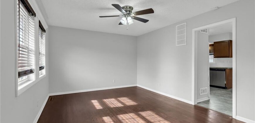 5300 NE 62nd Street, Kansas City, MO 64119
