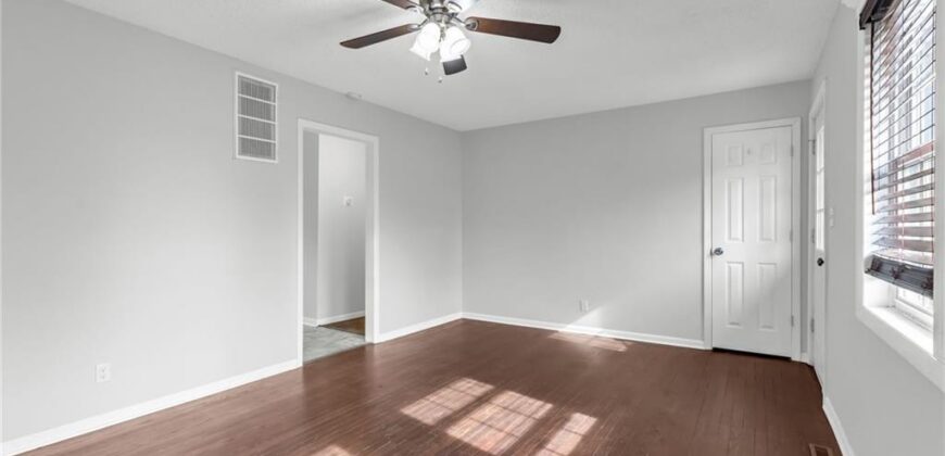 5300 NE 62nd Street, Kansas City, MO 64119