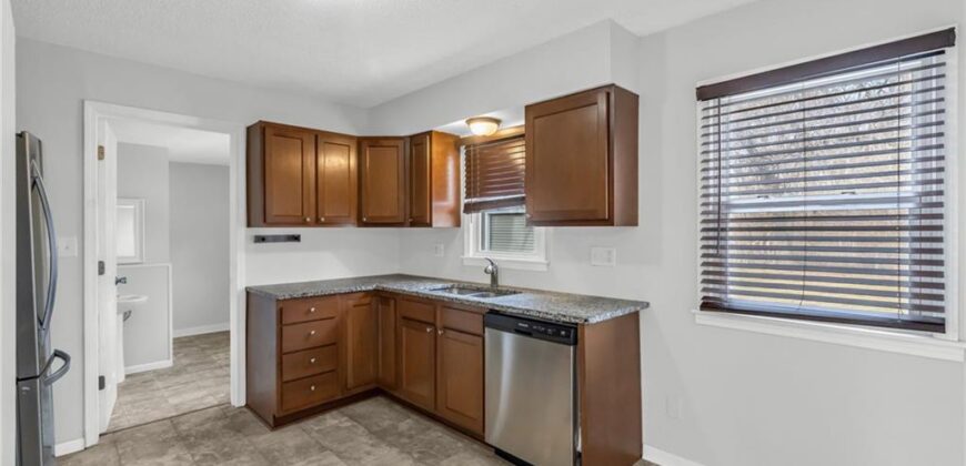 5300 NE 62nd Street, Kansas City, MO 64119