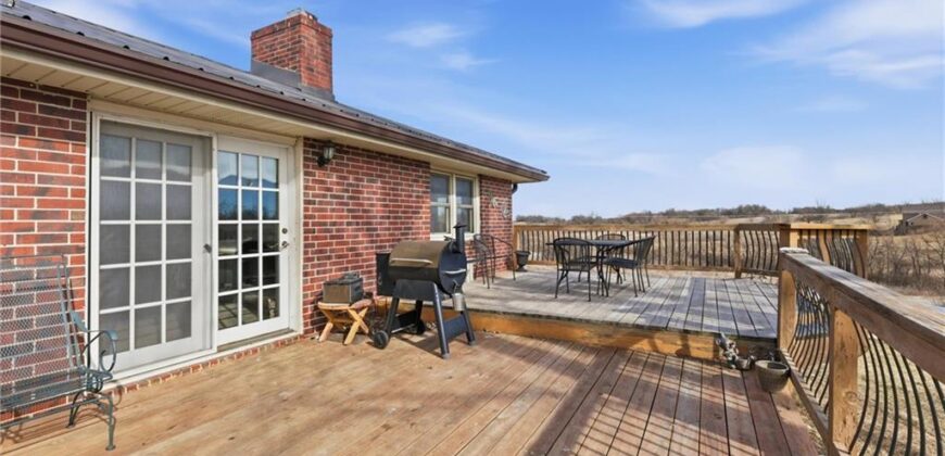18325 Baxter Road, Lawson, MO 64062