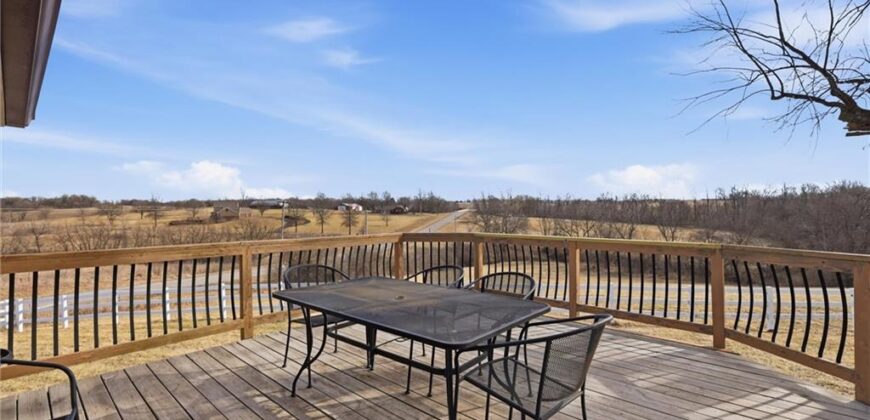 18325 Baxter Road, Lawson, MO 64062