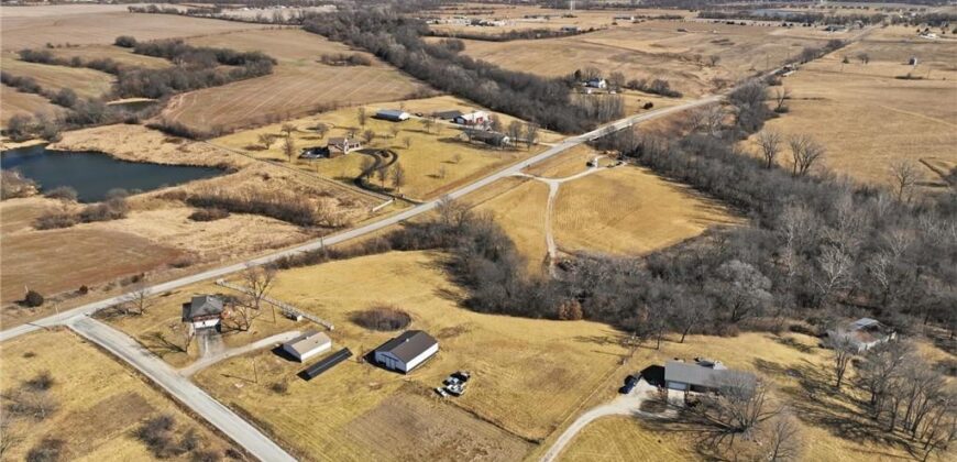 18325 Baxter Road, Lawson, MO 64062