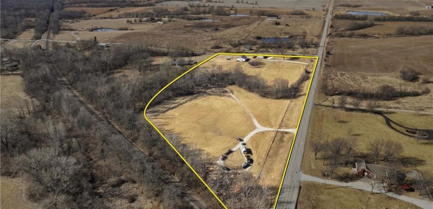18325 Baxter Road, Lawson, MO 64062