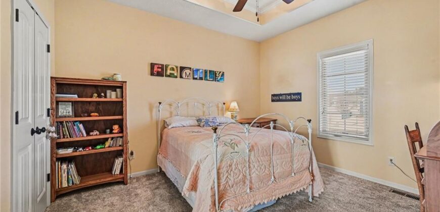 1819 NE 102nd Terrace, Kansas City, MO 64155