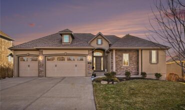 1819 NE 102nd Terrace, Kansas City, MO 64155