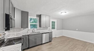 5800 N Antioch Road, Kansas City, MO 64119