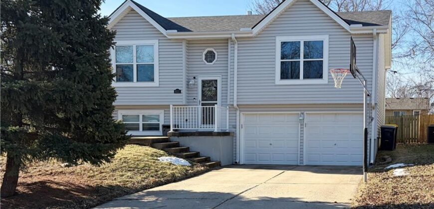 8531 NE 110th Terrace, Kansas City, MO 64157