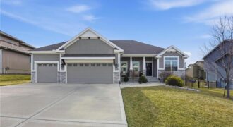 10014 N Palmer Avenue, Kansas City, MO 64157