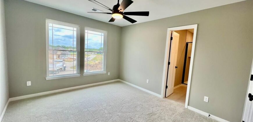 1972 Longview Drive, Liberty, MO 64068