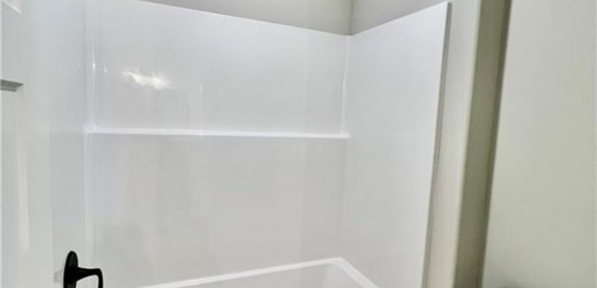 1972 Longview Drive, Liberty, MO 64068