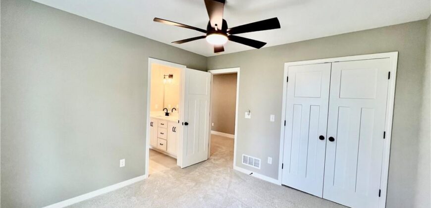 1972 Longview Drive, Liberty, MO 64068
