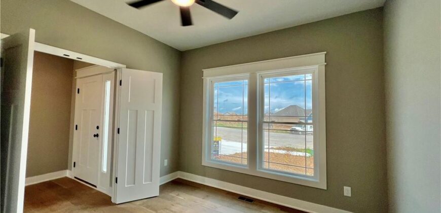 1972 Longview Drive, Liberty, MO 64068