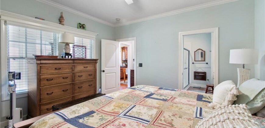 9008 NE 80th Street, Kansas City, MO 64158