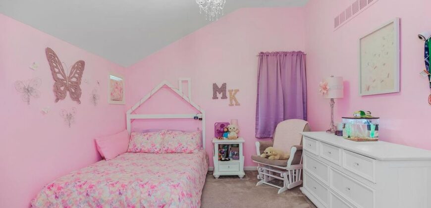 13021 Kelli Drive, Kearney, MO 64060