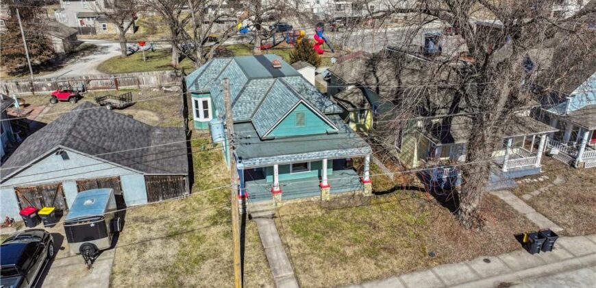 426 Benton Avenue, Excelsior Springs, MO 64024