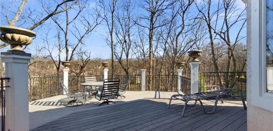 4405 N Hickory Lane, Kansas City, MO 64116