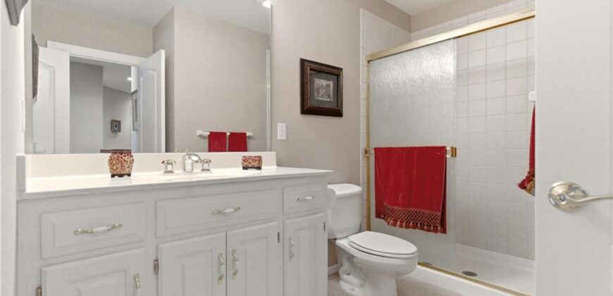 4405 N Hickory Lane, Kansas City, MO 64116