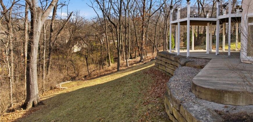 4405 N Hickory Lane, Kansas City, MO 64116