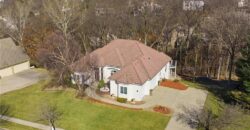 4405 N Hickory Lane, Kansas City, MO 64116
