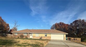 4703 NW Gower Avenue, Riverside, MO 64150