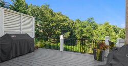 8190 Shoreline Drive, Parkville, MO 64152