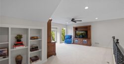 8190 Shoreline Drive, Parkville, MO 64152