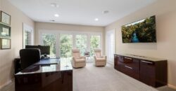 8190 Shoreline Drive, Parkville, MO 64152